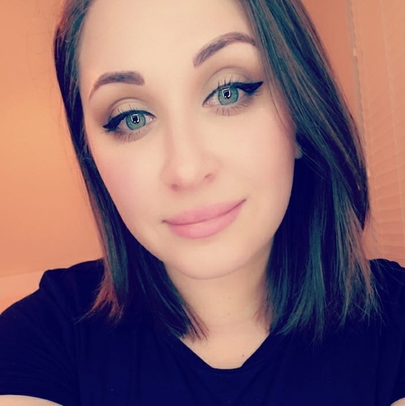 babeyblueyez04